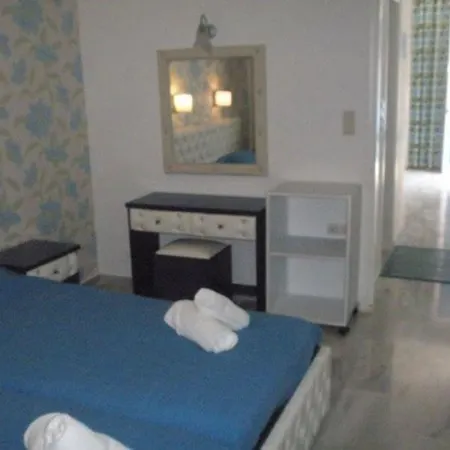 Apartment Limani