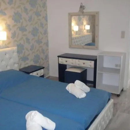 Apartment Limani